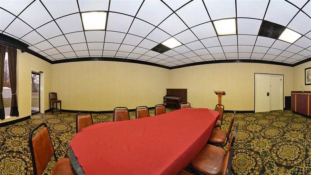 Quality Inn Manchester Exterior photo