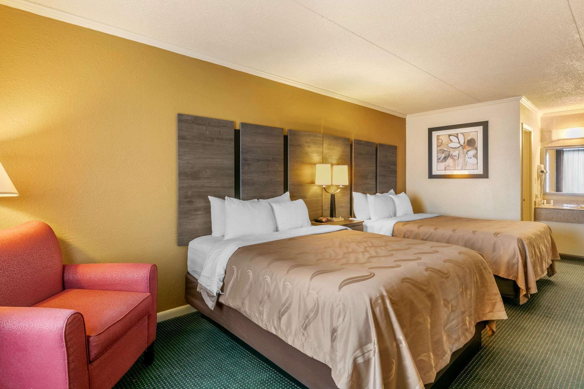 Quality Inn Manchester Exterior photo