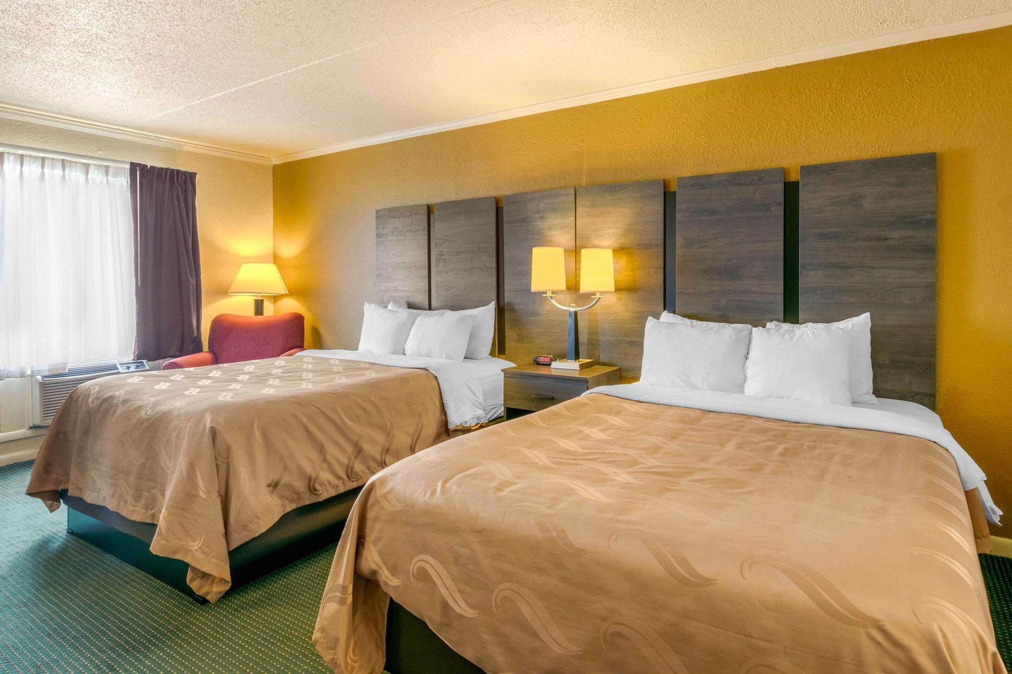 Quality Inn Manchester Exterior photo